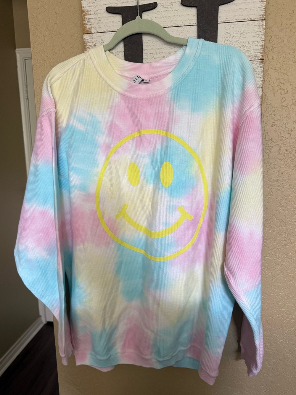 Friday + Saturday Boutique Corded Sweatshirt size L NWT